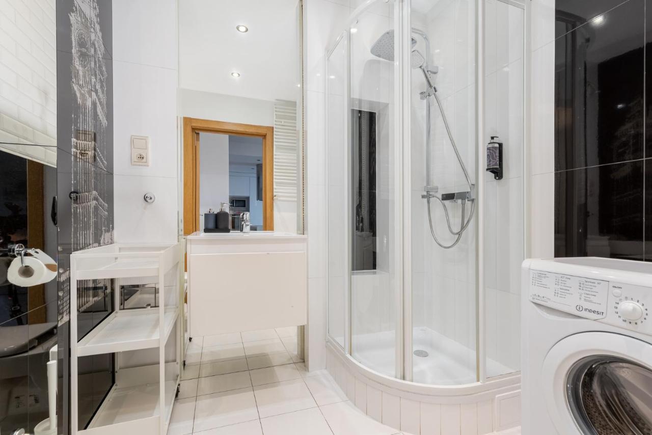 Modern Apartments With Free Parking Spot Krakow Ngoại thất bức ảnh